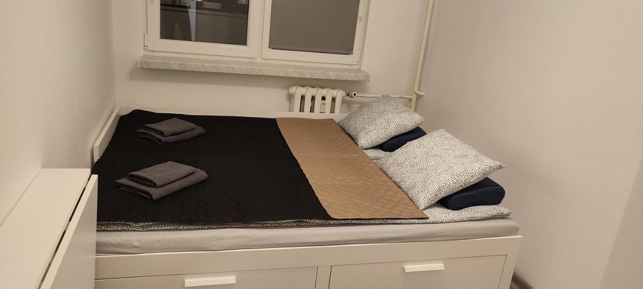 Top Apartamenty Centrum - Metro Rondo Onz Варшава Экстерьер фото