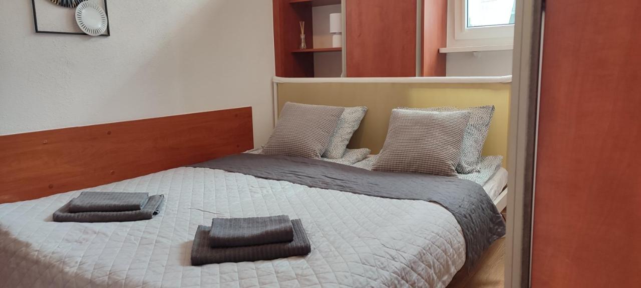 Top Apartamenty Centrum - Metro Rondo Onz Варшава Экстерьер фото