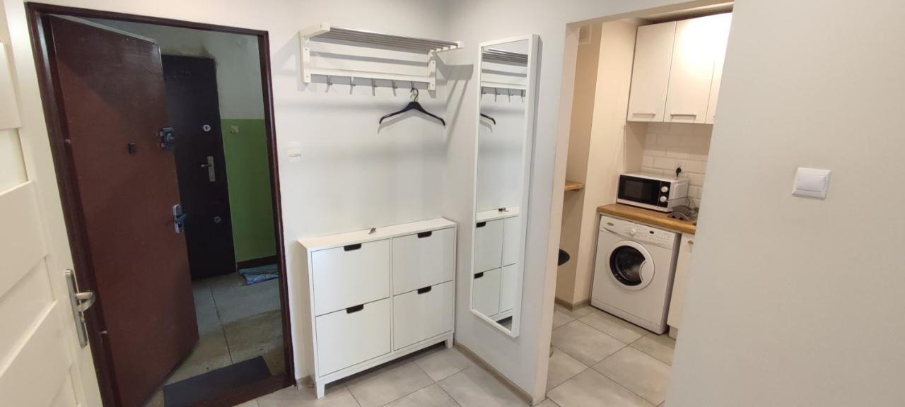 Top Apartamenty Centrum - Metro Rondo Onz Варшава Экстерьер фото