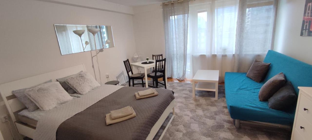 Top Apartamenty Centrum - Metro Rondo Onz Варшава Экстерьер фото