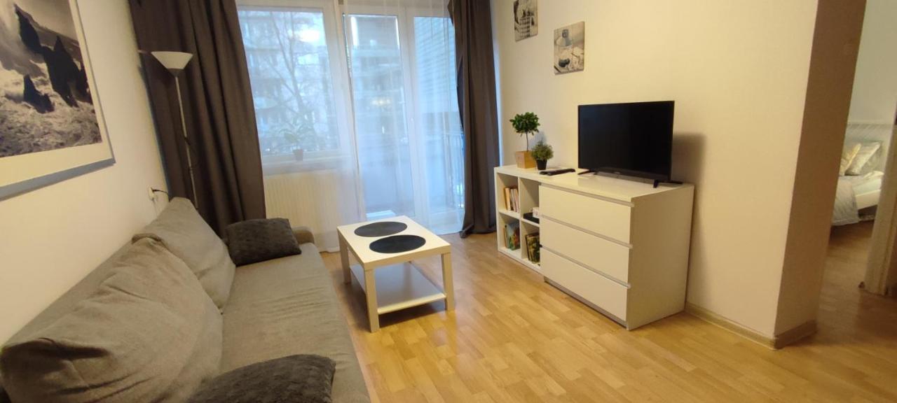 Top Apartamenty Centrum - Metro Rondo Onz Варшава Экстерьер фото