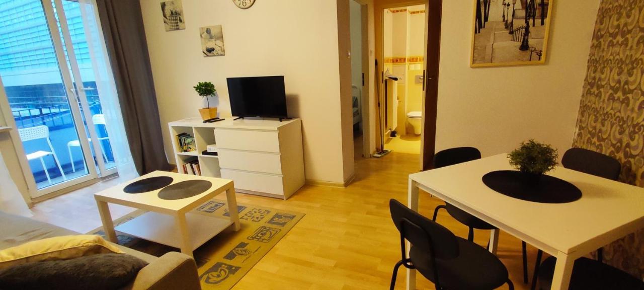 Top Apartamenty Centrum - Metro Rondo Onz Варшава Экстерьер фото