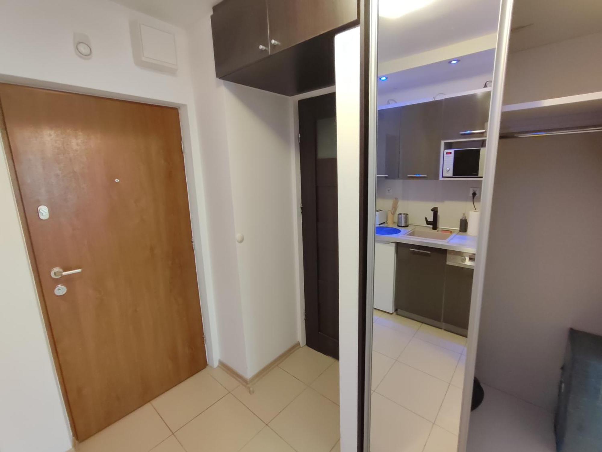Top Apartamenty Centrum - Metro Rondo Onz Варшава Экстерьер фото