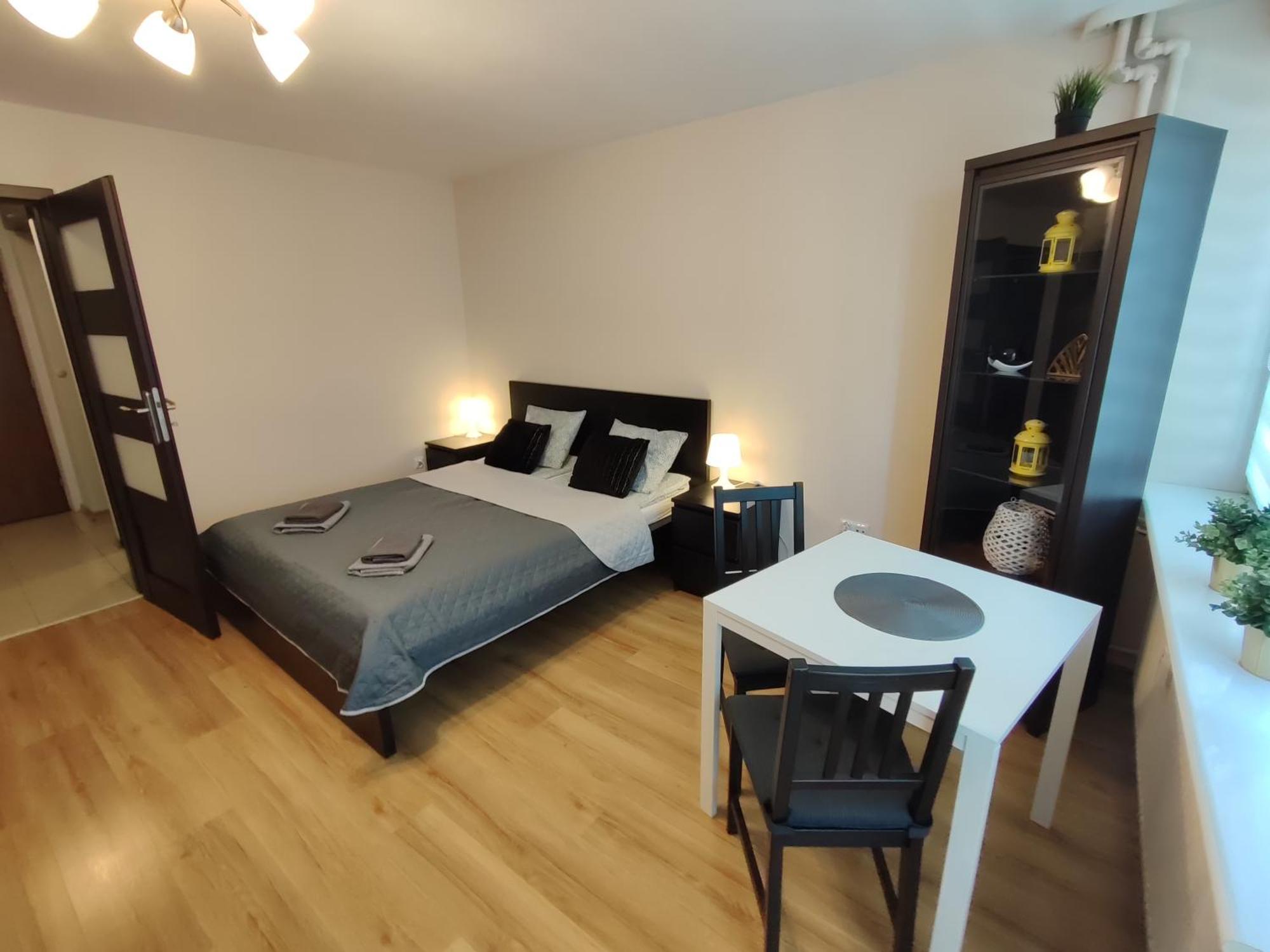 Top Apartamenty Centrum - Metro Rondo Onz Варшава Экстерьер фото